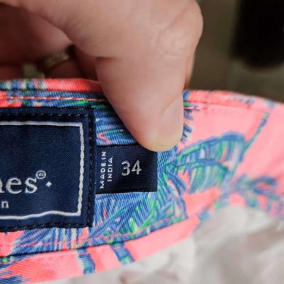 Vineyard Vines Breaker Shorts Palm Trees Size 34 Mens - Picture 9 of 10